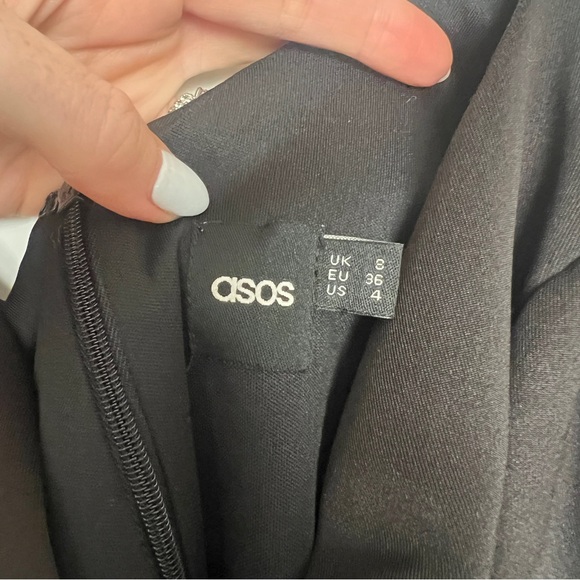 ASOS Crepe Mono Deep Plunge Pencil Dress • size 4 - Picture 7 of 7